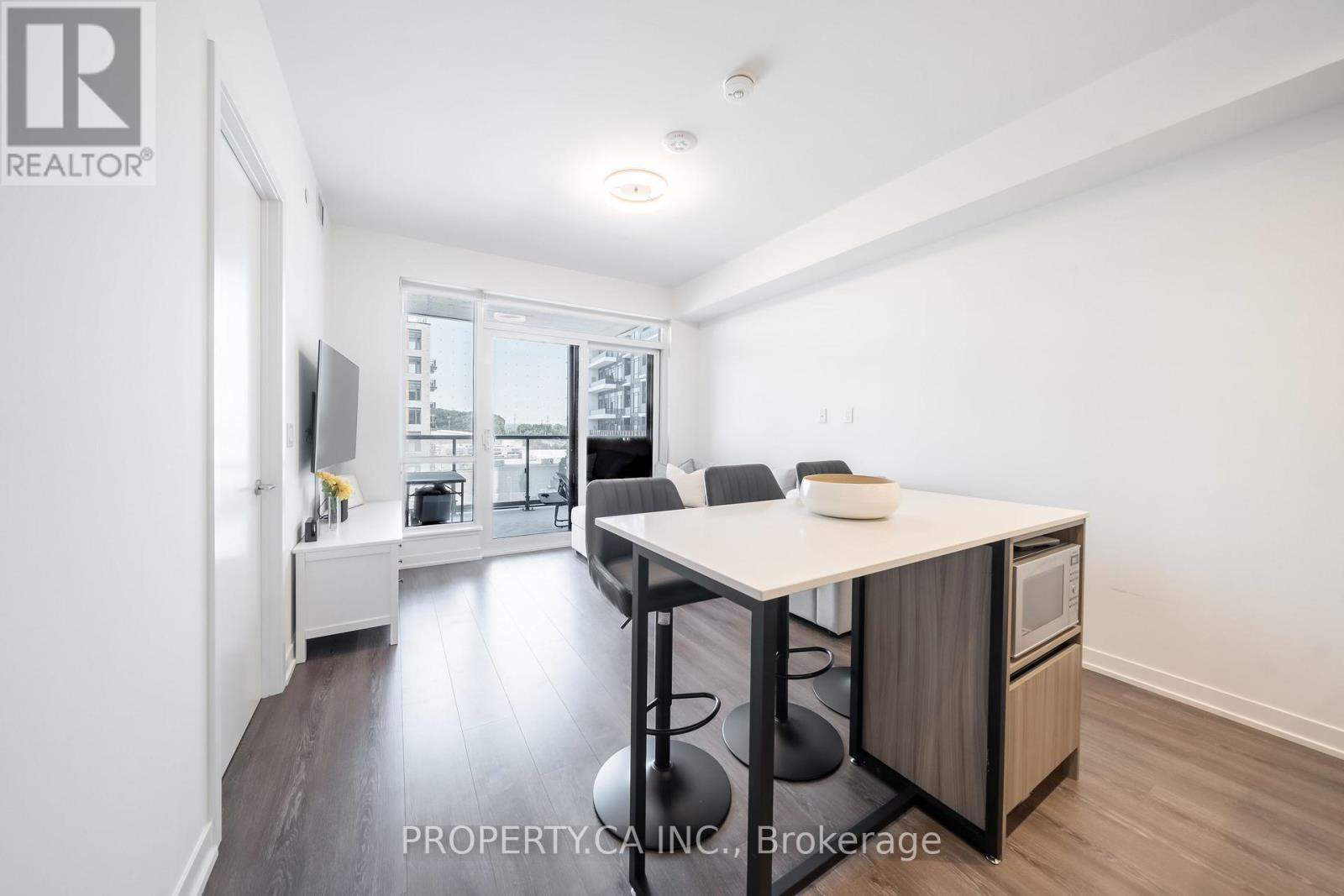 524 - 7950 BATHURST STREET, Vaughan, Ontario