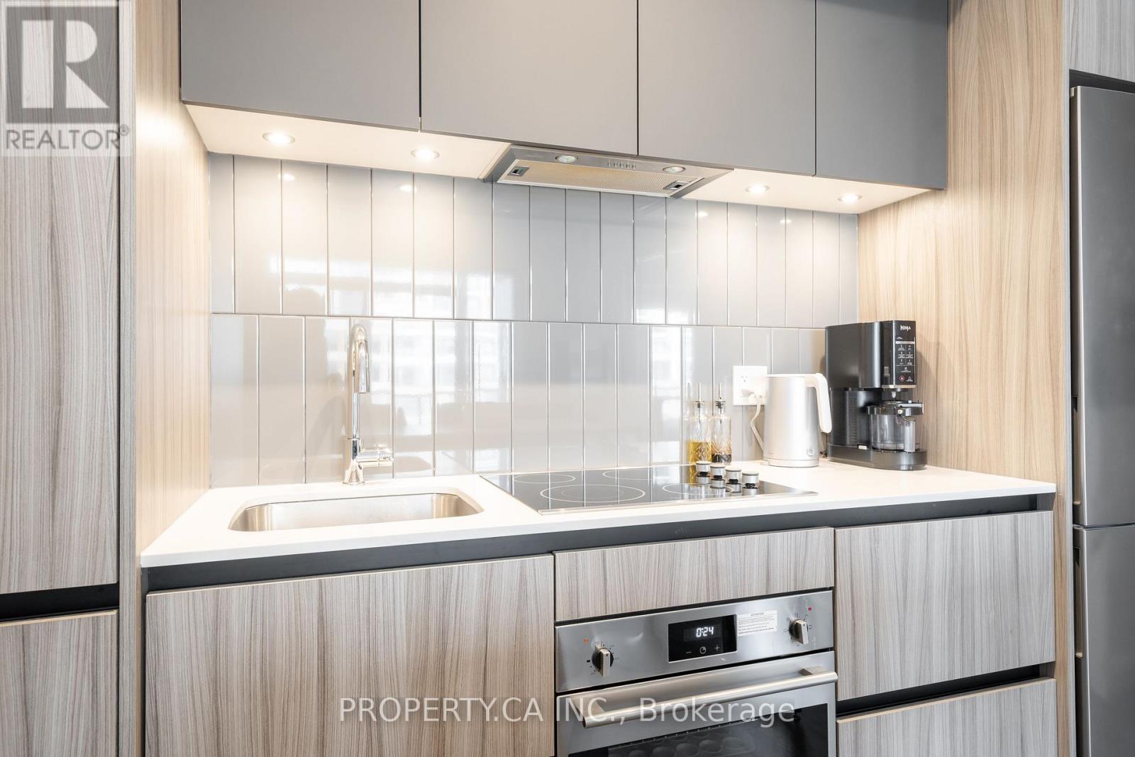 524 - 7950 Bathurst Street, Vaughan, Ontario  L4J 0L4 - Photo 9 - N12731906
