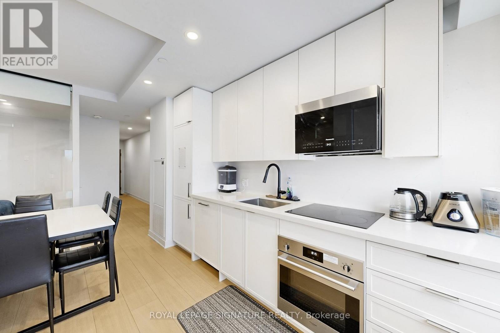 2209 - 2920 Hwy 7, Vaughan, Ontario  L4K 0P4 - Photo 13 - N12731964