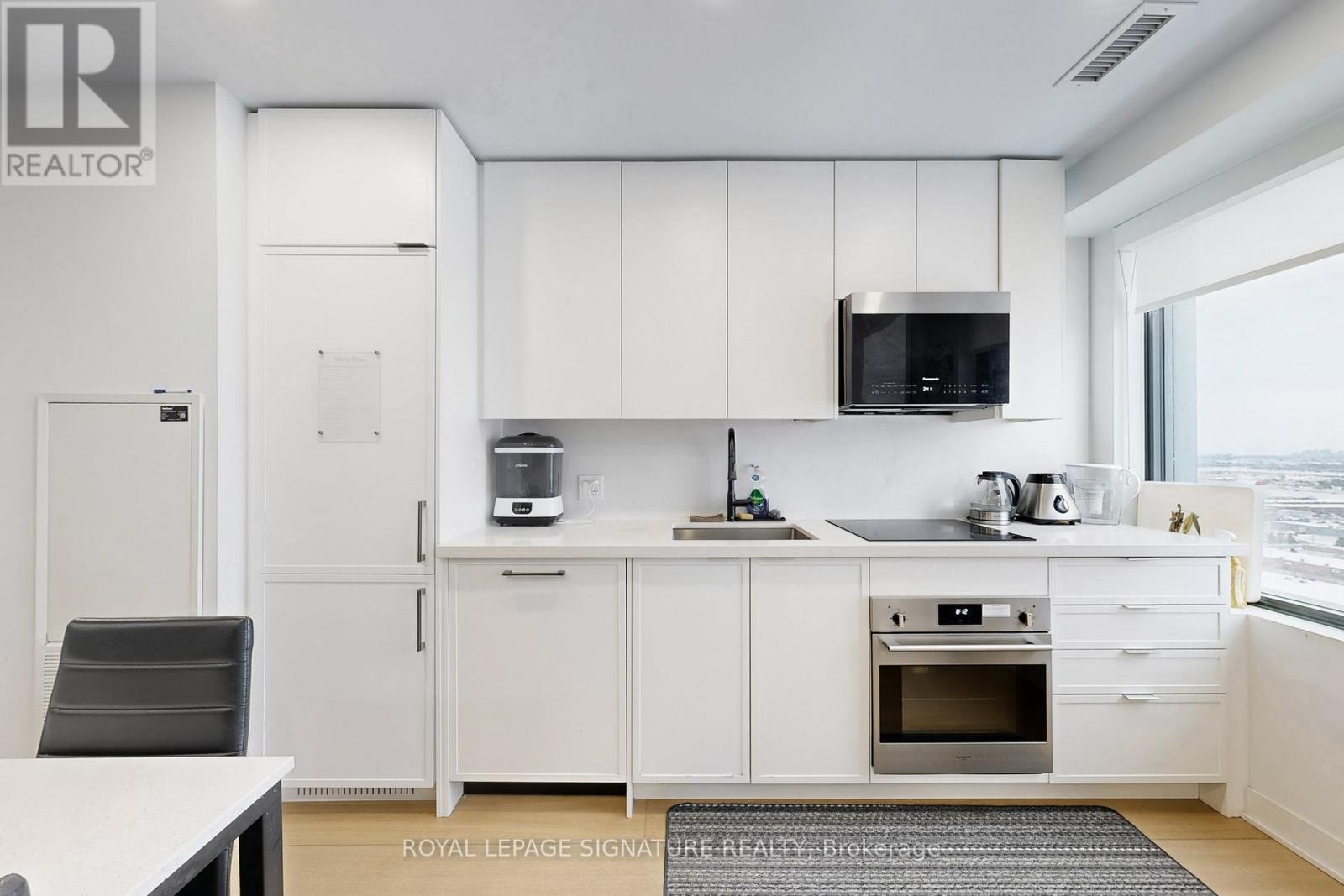 2209 - 2920 Hwy 7, Vaughan, Ontario  L4K 0P4 - Photo 14 - N12731964