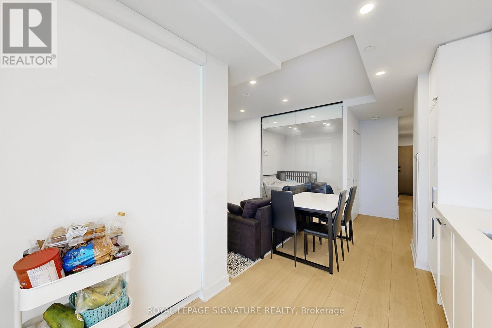 2209 - 2920 Hwy 7, Vaughan, Ontario  L4K 0P4 - Photo 17 - N12731964