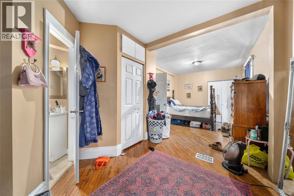 169 Christina Street South, Sarnia, Ontario  N7T 2M9 - Photo 13 - 26002013