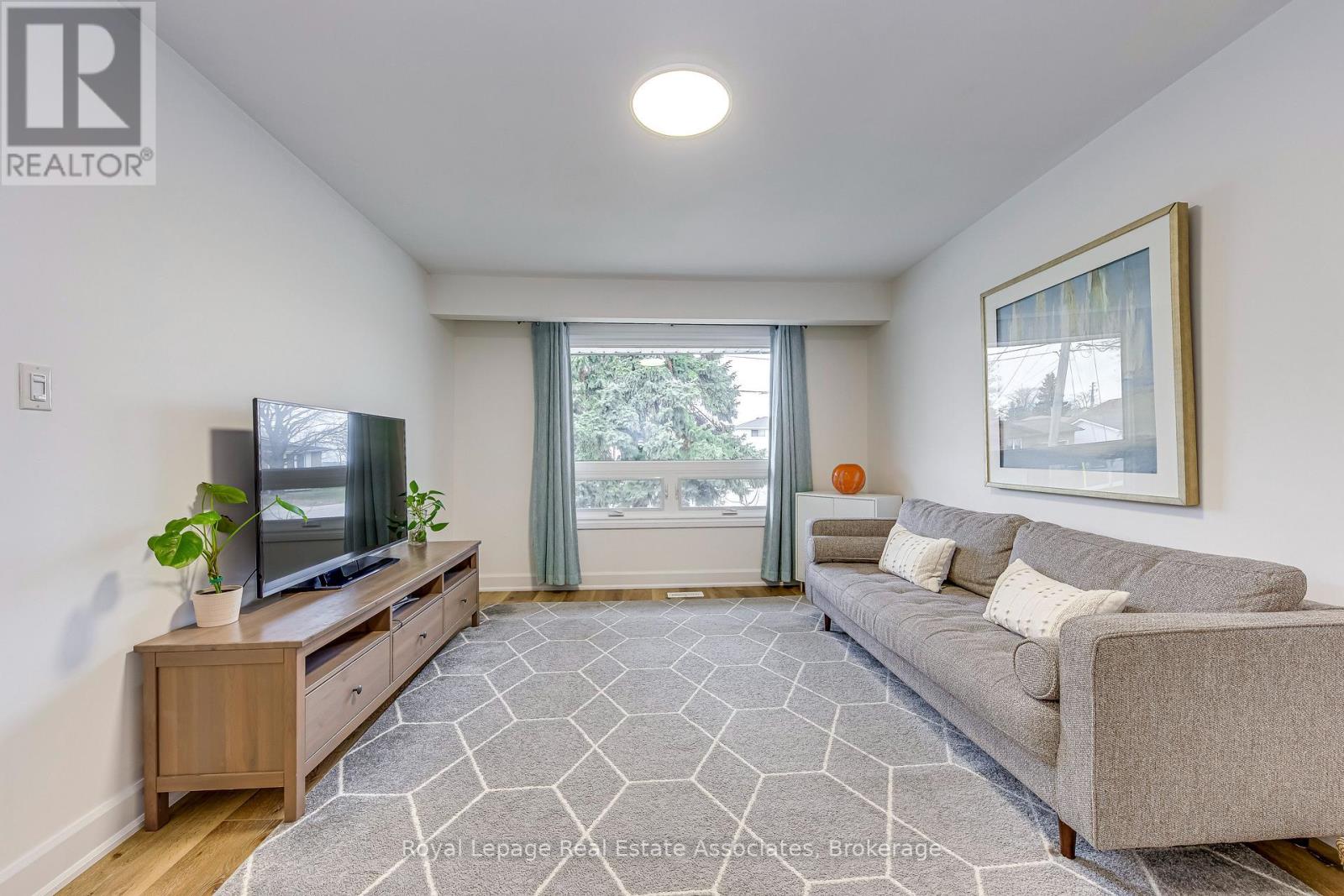 166 Ranwood Court, Hamilton, Ontario  L8W 1V4 - Photo 10 - X12694686