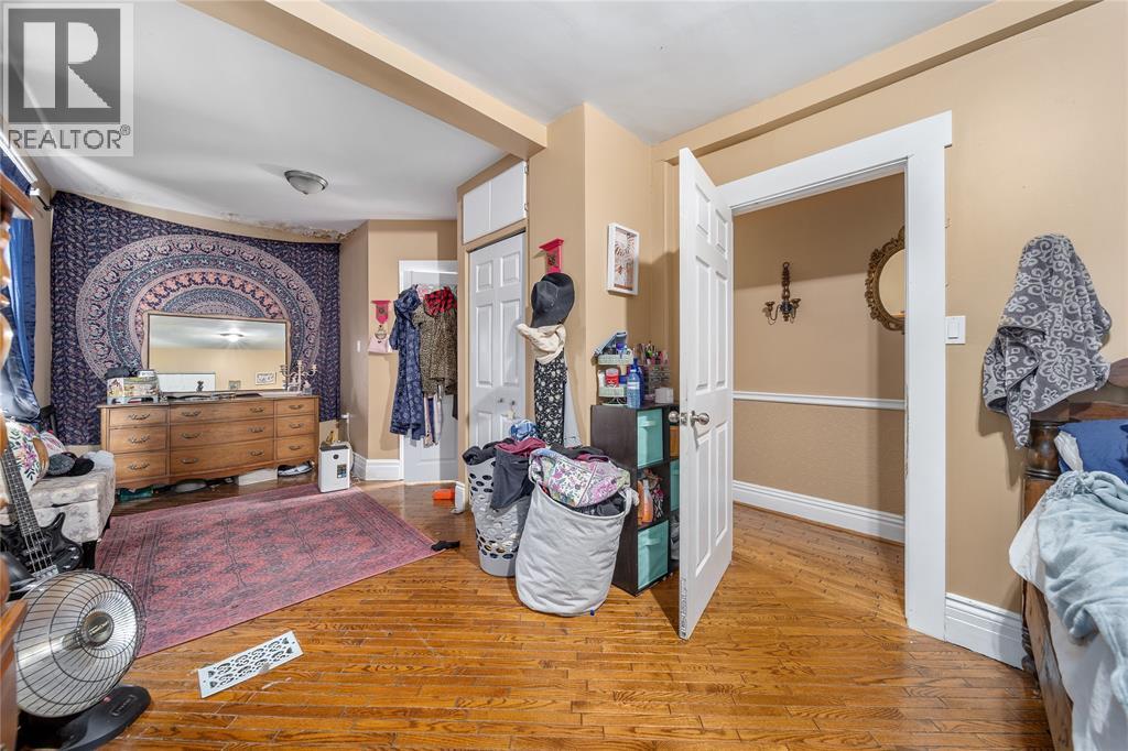 169 Christina Street South, Sarnia, Ontario  N7T 2M9 - Photo 12 - 26002010