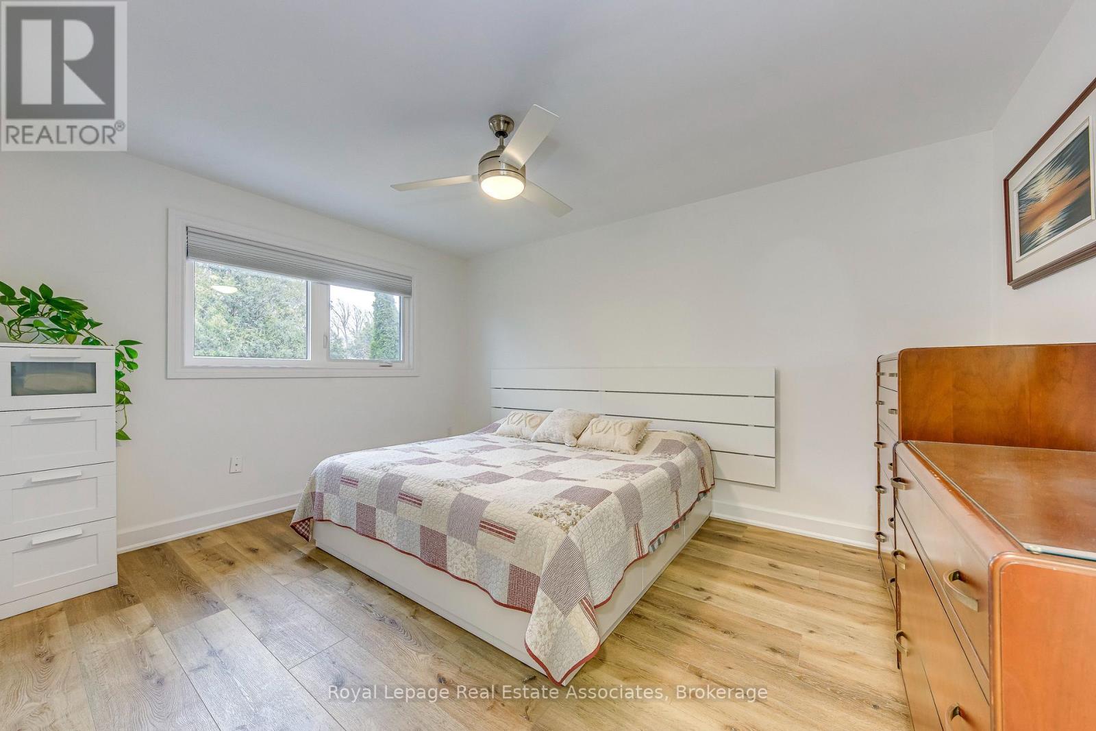 166 Ranwood Court, Hamilton, Ontario  L8W 1V4 - Photo 13 - X12694686