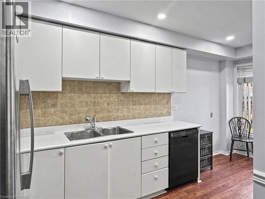 2215 Cleaver Avenue Unit# 22, Burlington, Ontario  L7M 4C5 - Photo 9 - 40801033