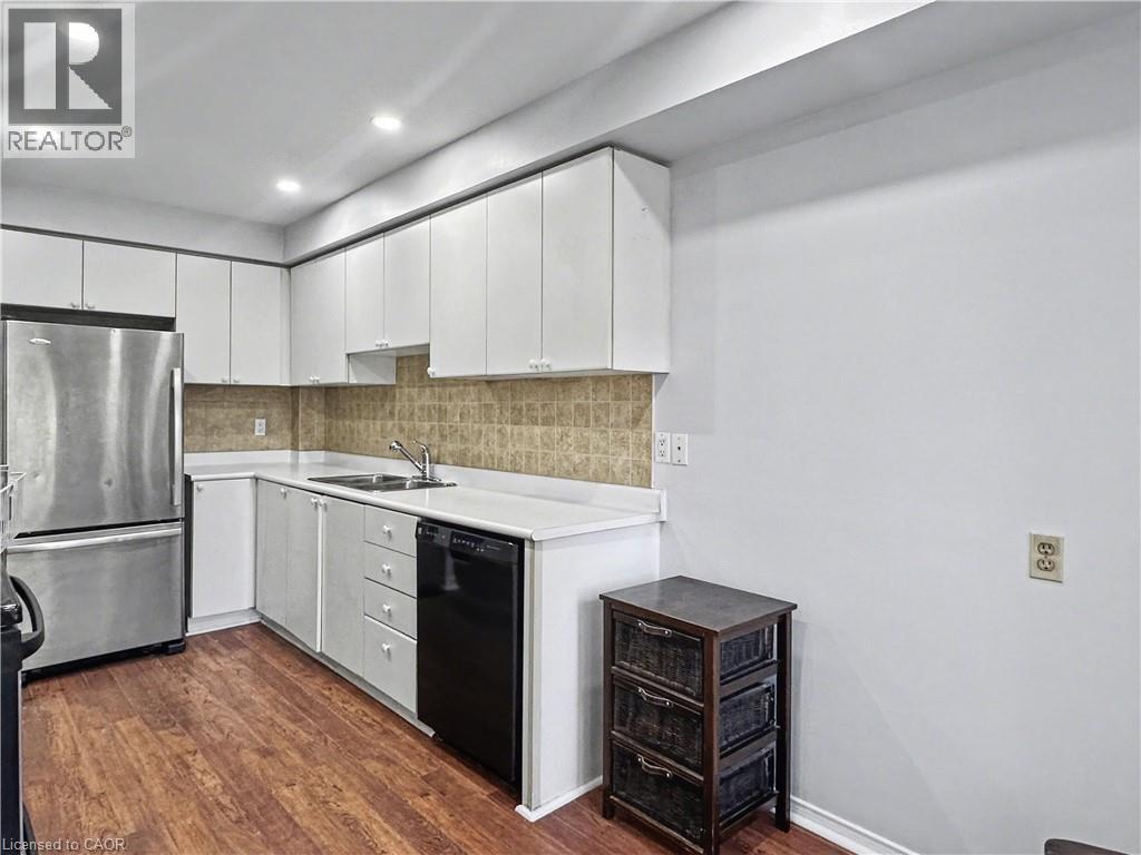 2215 Cleaver Avenue Unit# 22, Burlington, Ontario  L7M 4C5 - Photo 8 - 40801033