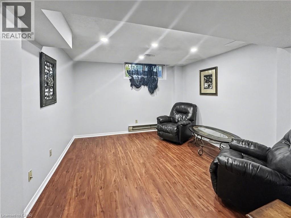 2215 Cleaver Avenue Unit# 22, Burlington, Ontario  L7M 4C5 - Photo 21 - 40801033