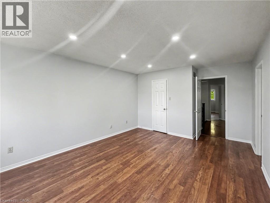 2215 Cleaver Avenue Unit# 22, Burlington, Ontario  L7M 4C5 - Photo 19 - 40801033