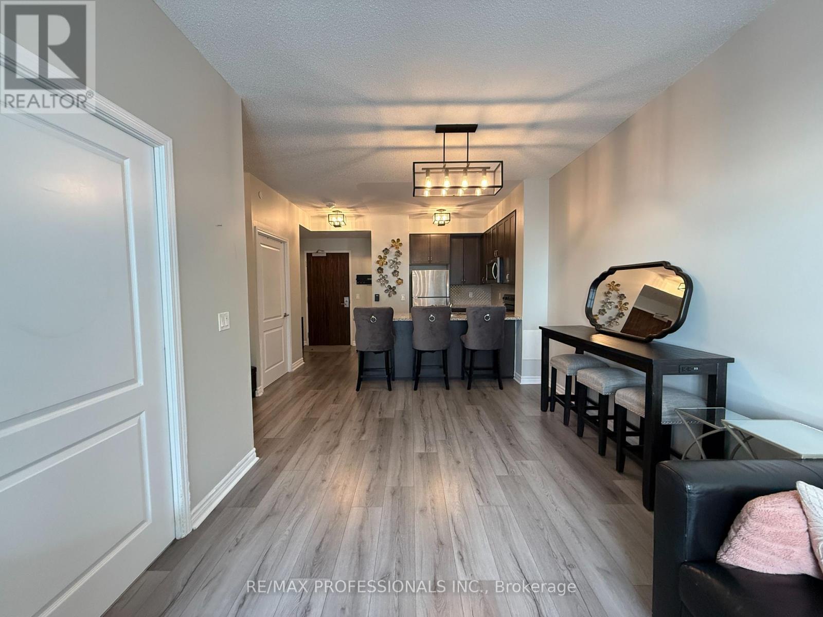 909 - 349 Rathburn Road W, Mississauga, Ontario  L5B 0G9 - Photo 12 - W12731820