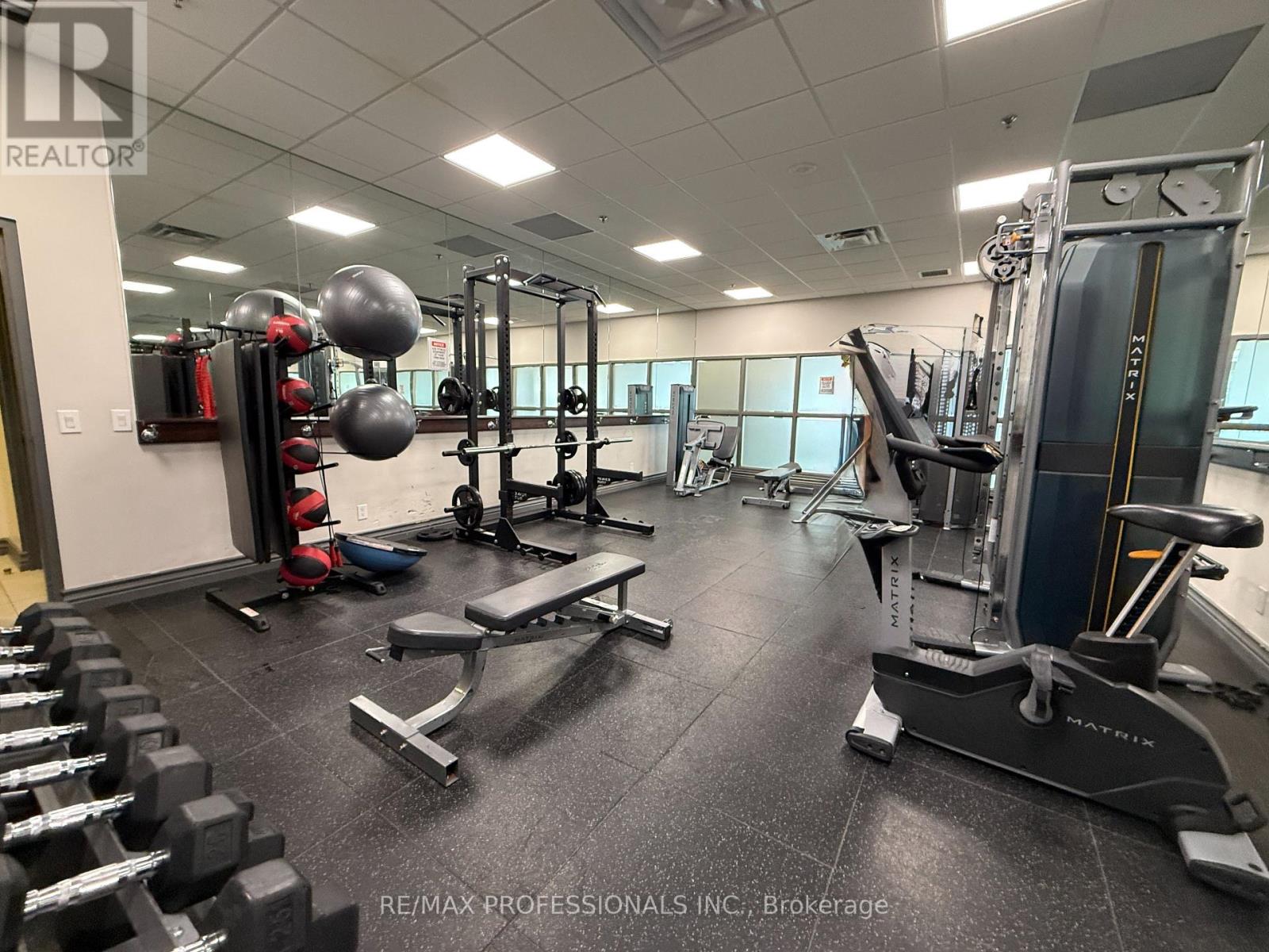 909 - 349 Rathburn Road W, Mississauga, Ontario  L5B 0G9 - Photo 26 - W12731820