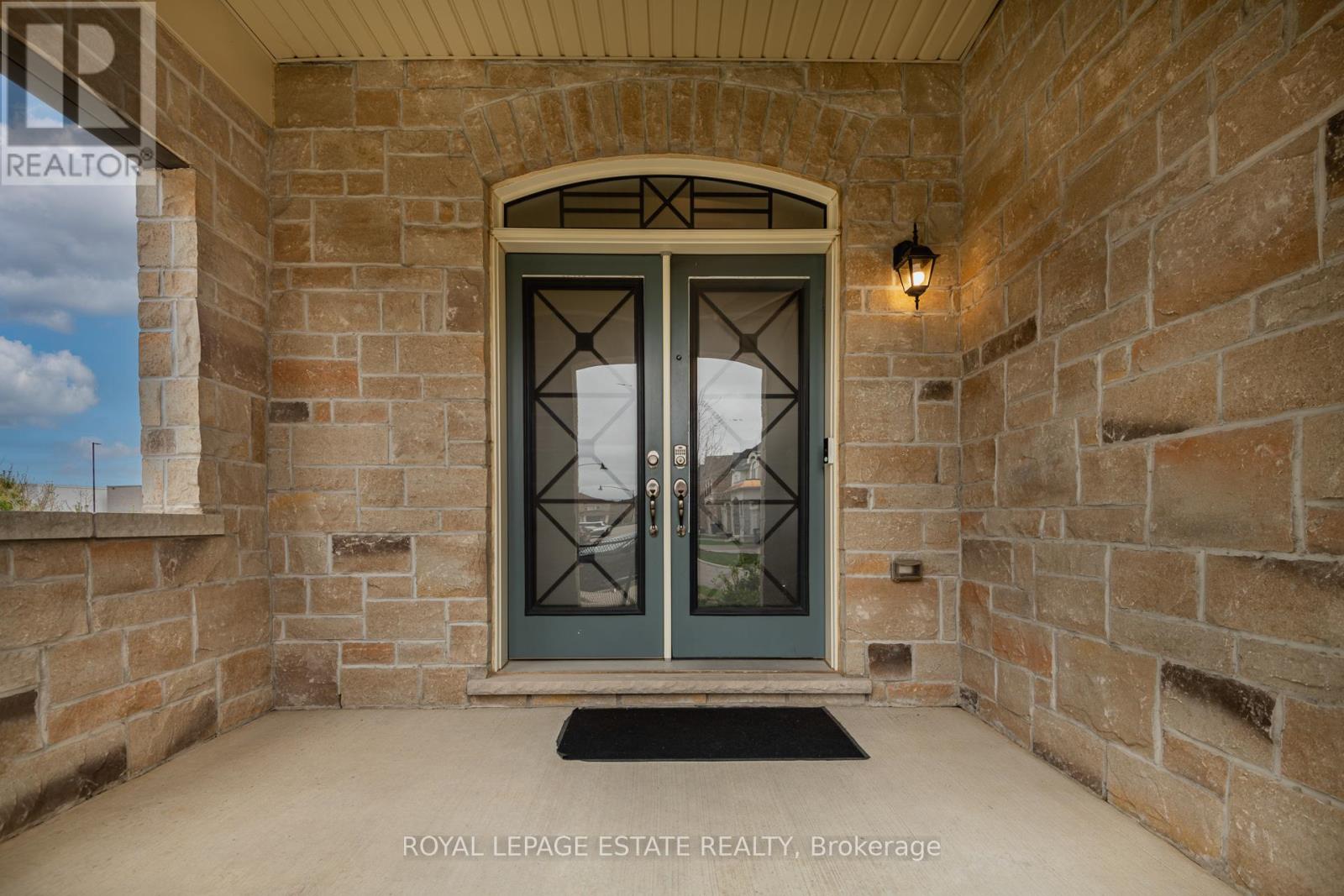 29 Provost Trail, Brampton, Ontario  L6Y 6E7 - Photo 5 - W12731822