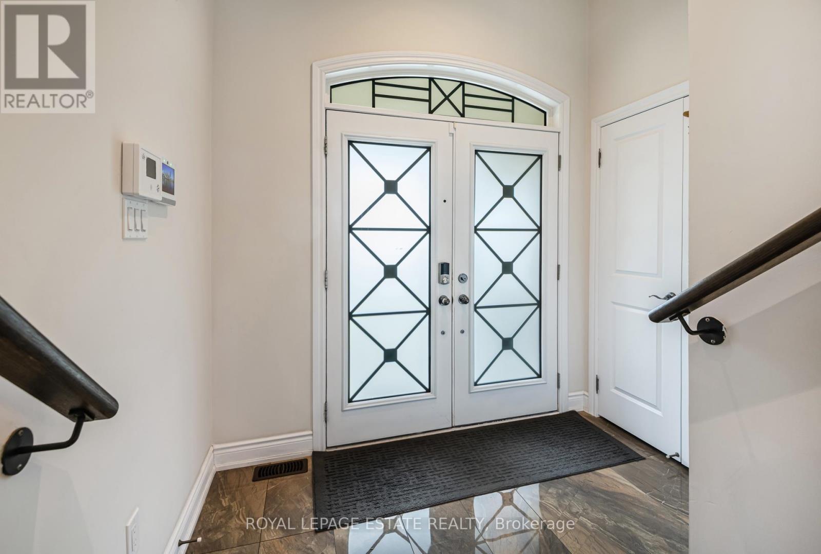 29 Provost Trail, Brampton, Ontario  L6Y 6E7 - Photo 6 - W12731822