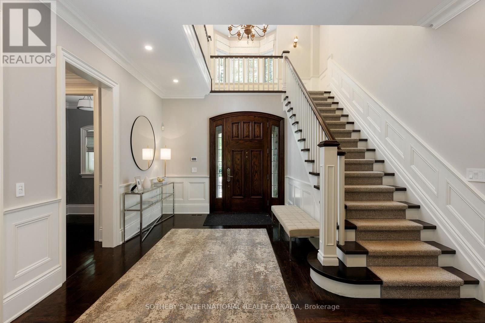 67 Kingsway Crescent, Toronto, Ontario  M8X 2R5 - Photo 2 - W12731842