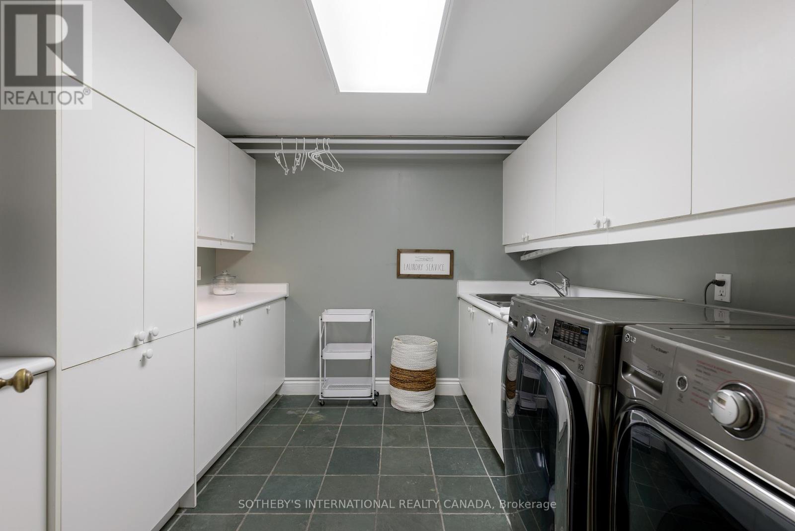 67 Kingsway Crescent, Toronto, Ontario  M8X 2R5 - Photo 45 - W12731842