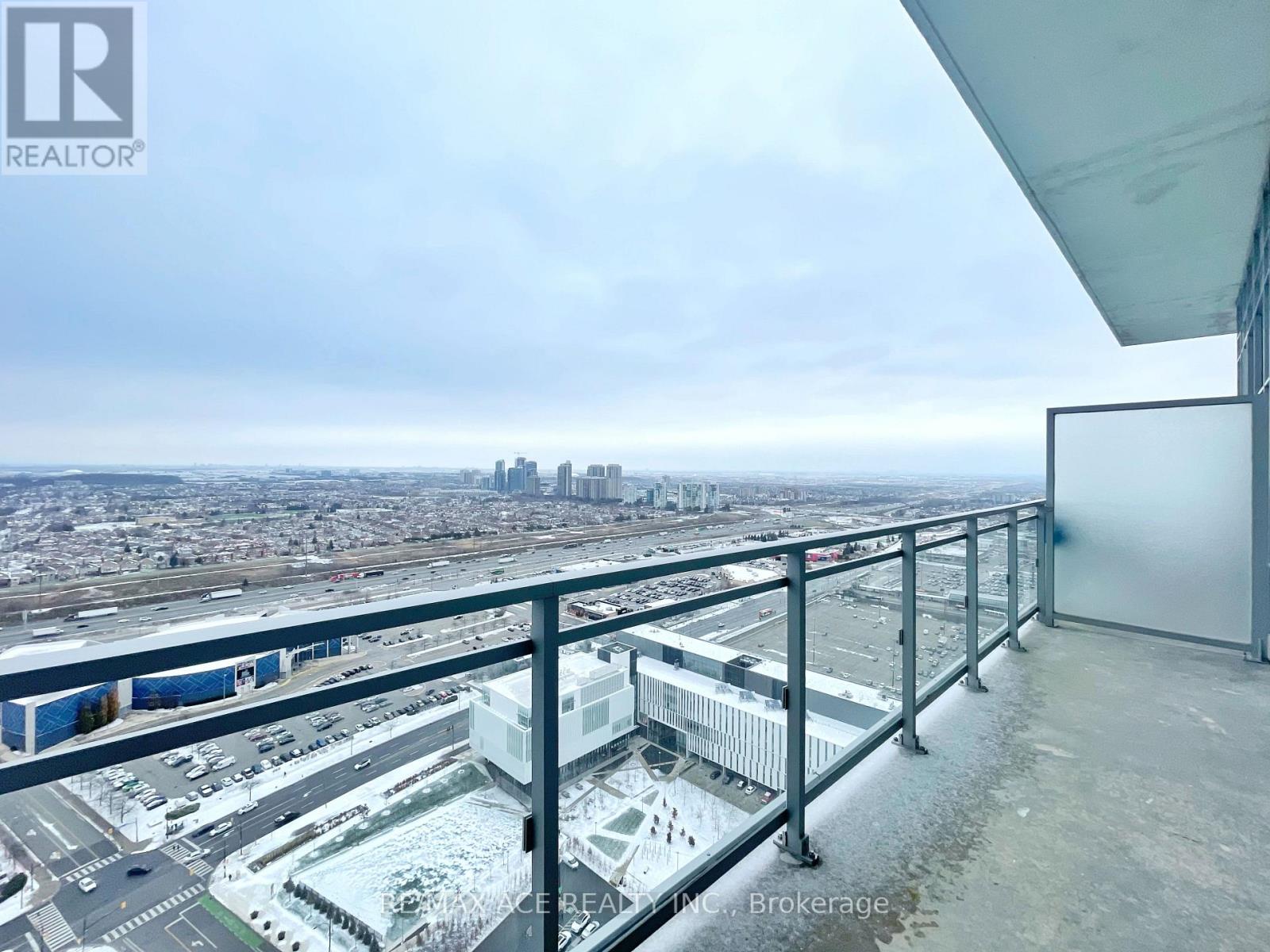 Ph 3210 - 360 Square One Drive, Mississauga, Ontario  L5B 0G7 - Photo 12 - W12731846