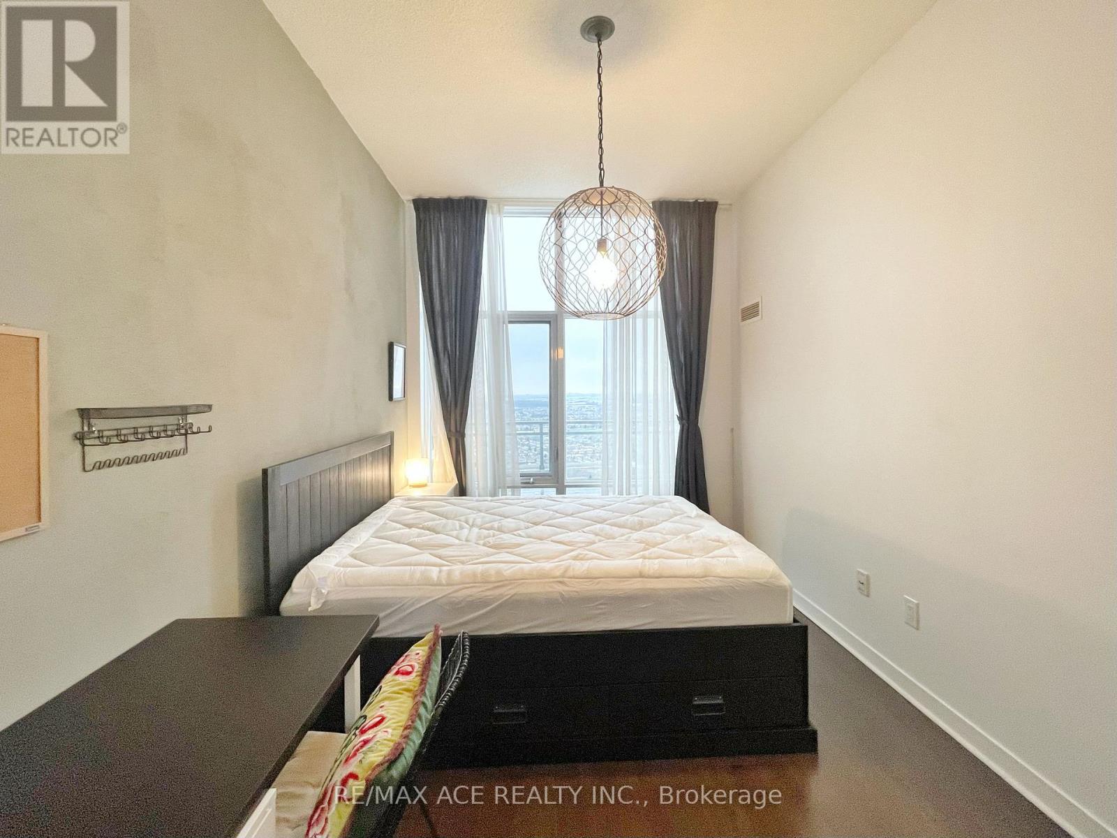 Ph 3210 - 360 Square One Drive, Mississauga, Ontario  L5B 0G7 - Photo 20 - W12731846