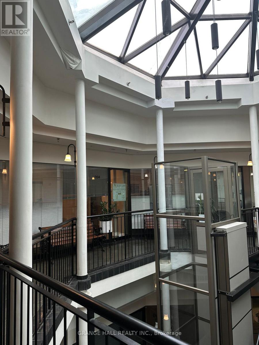 202 - 1649 Dufferin Street, Toronto, Ontario  M6H 4H5 - Photo 4 - W12731898