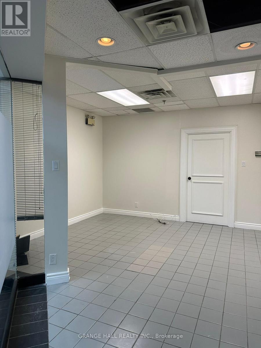 202 - 1649 Dufferin Street, Toronto, Ontario  M6H 4H5 - Photo 8 - W12731898