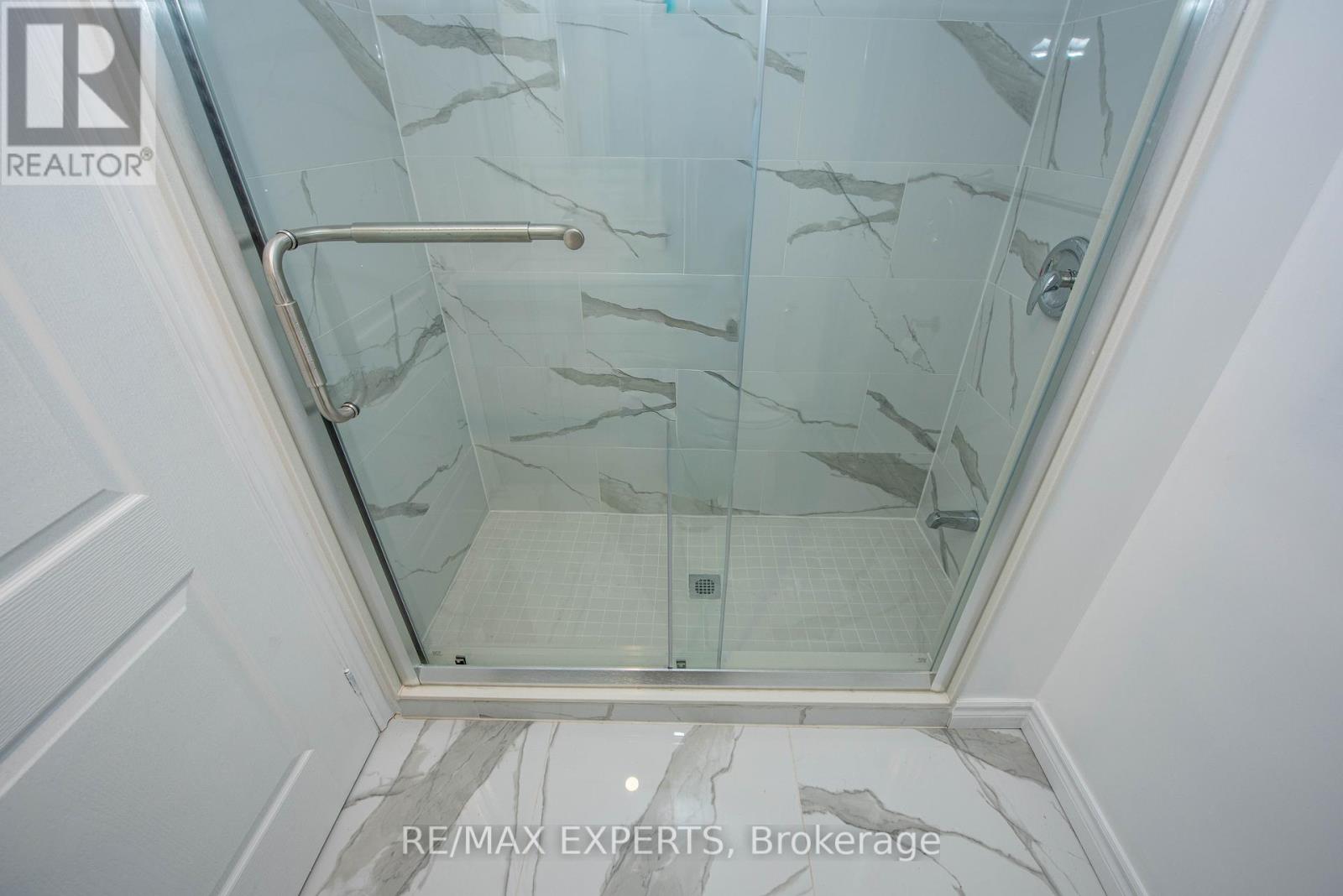 381 Inspire Boulevard, Brampton, Ontario  L6R 4E4 - Photo 17 - W12731944