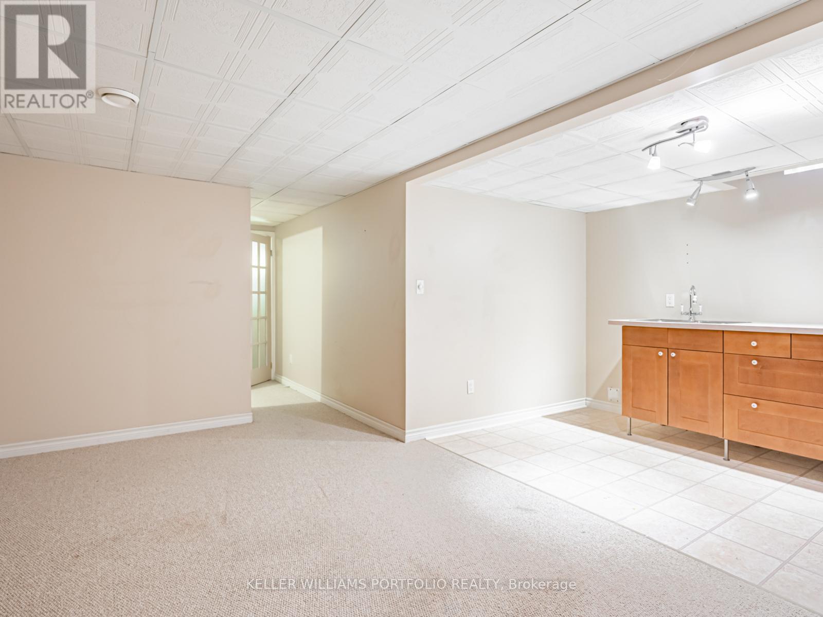 7160 Waldorf Way, Mississauga, Ontario  L5N 7R3 - Photo 21 - W12731992