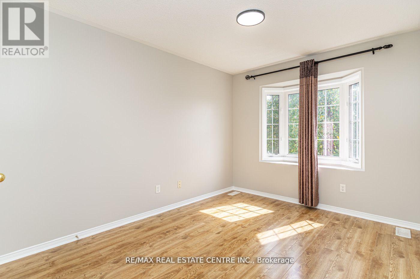 107 Crown Victoria Drive, Brampton, Ontario  L7A 3X9 - Photo 24 - W12732014