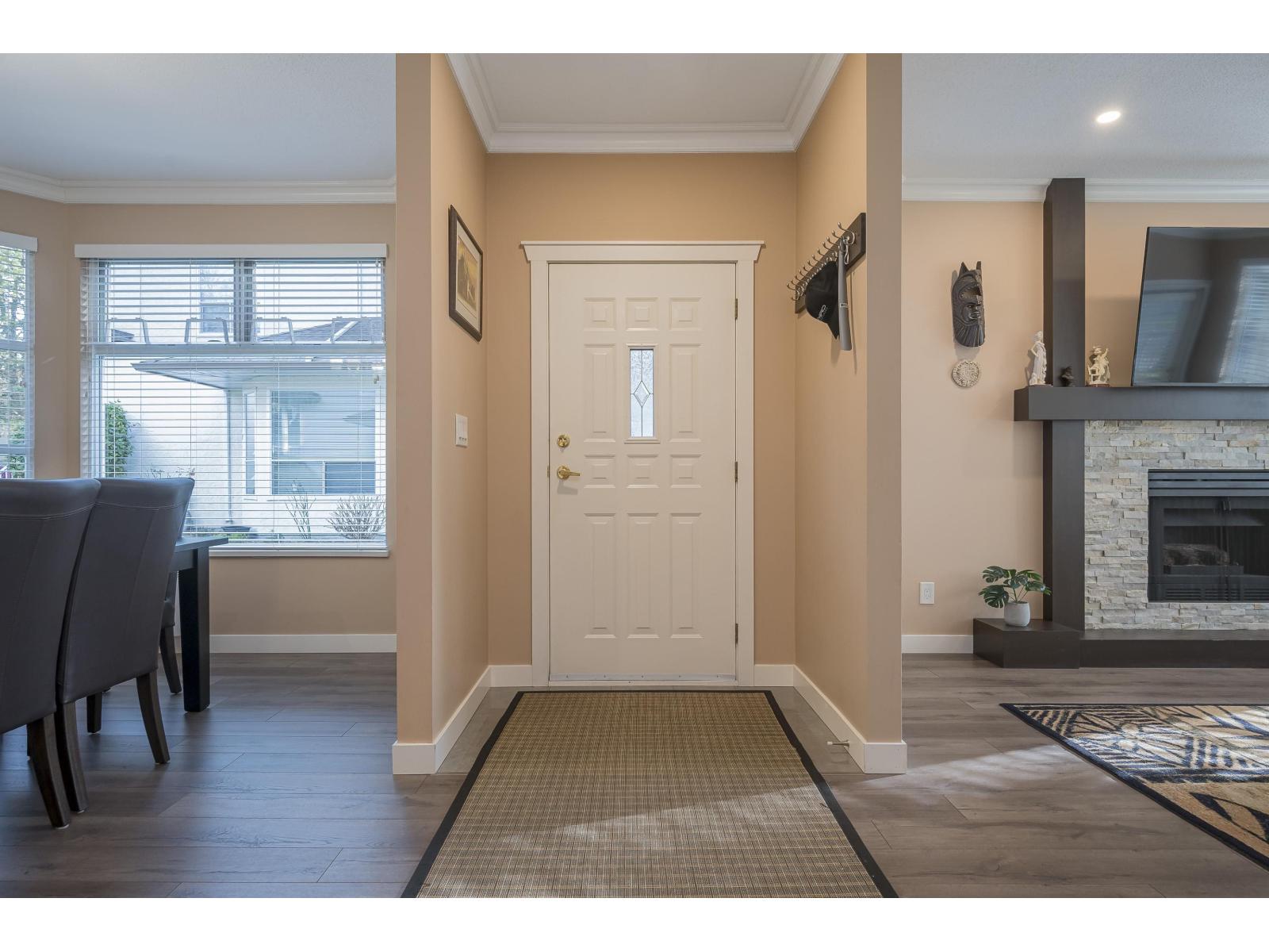 17 10038 150 Street, Surrey, British Columbia V3R 0M8 - Photo 3 - R3082901