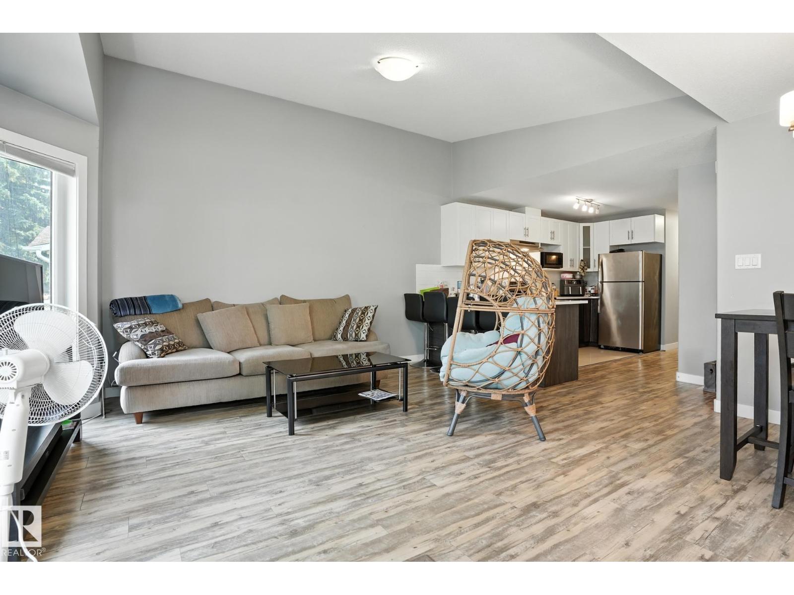 10438 154 St Nw, Edmonton, Alberta  T5P 2H8 - Photo 6 - E4471154