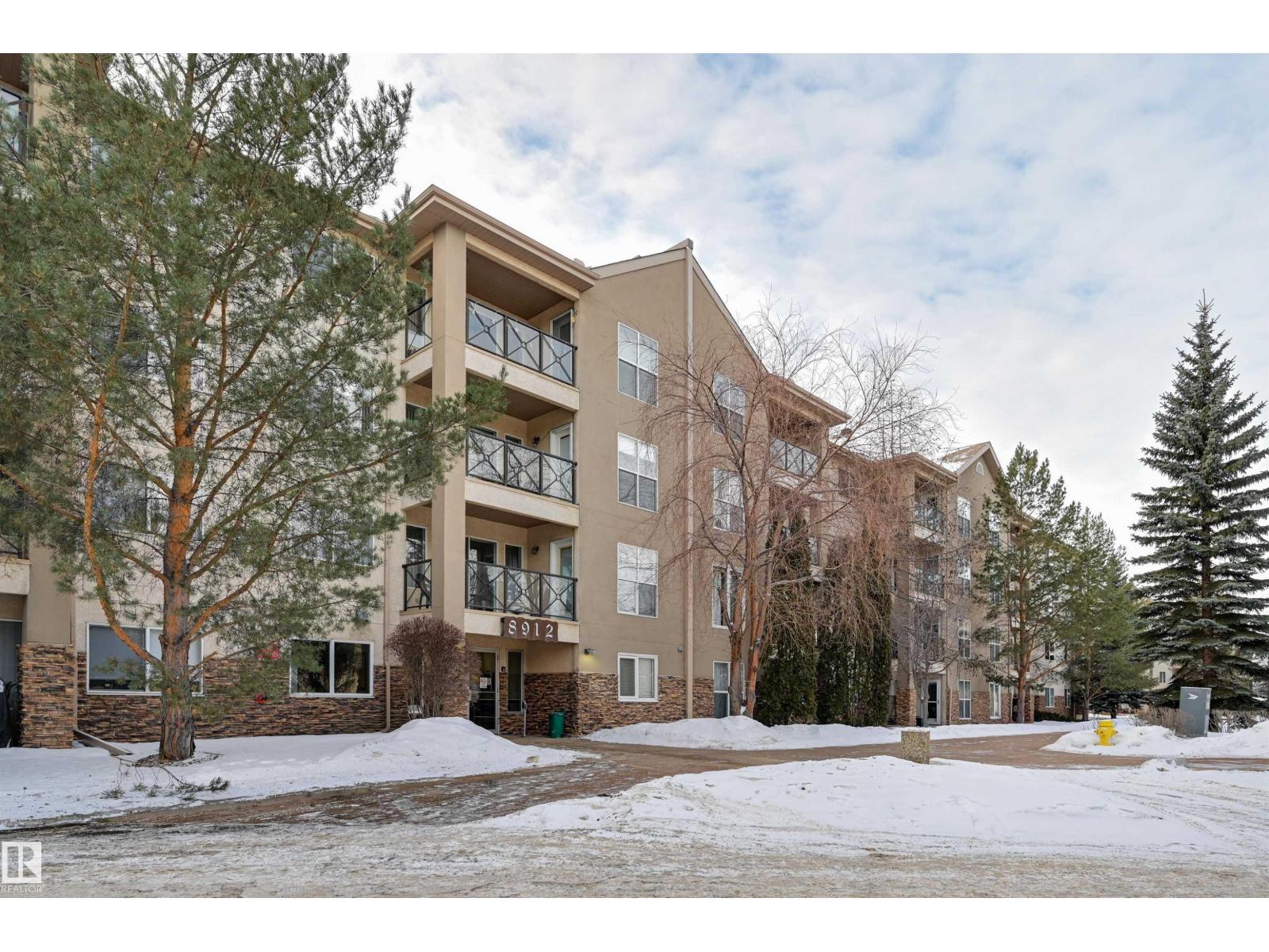 #208 8912 156 ST NW, Edmonton, Alberta