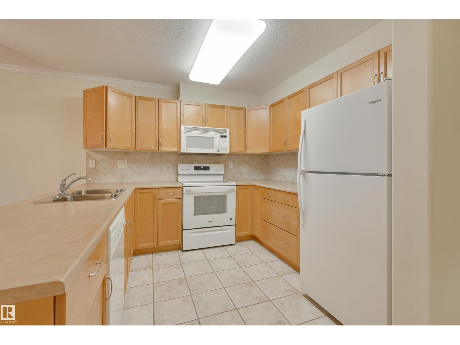#208 8912 156 St Nw, Edmonton, Alberta  T5R 5Z2 - Photo 14 - E4471155