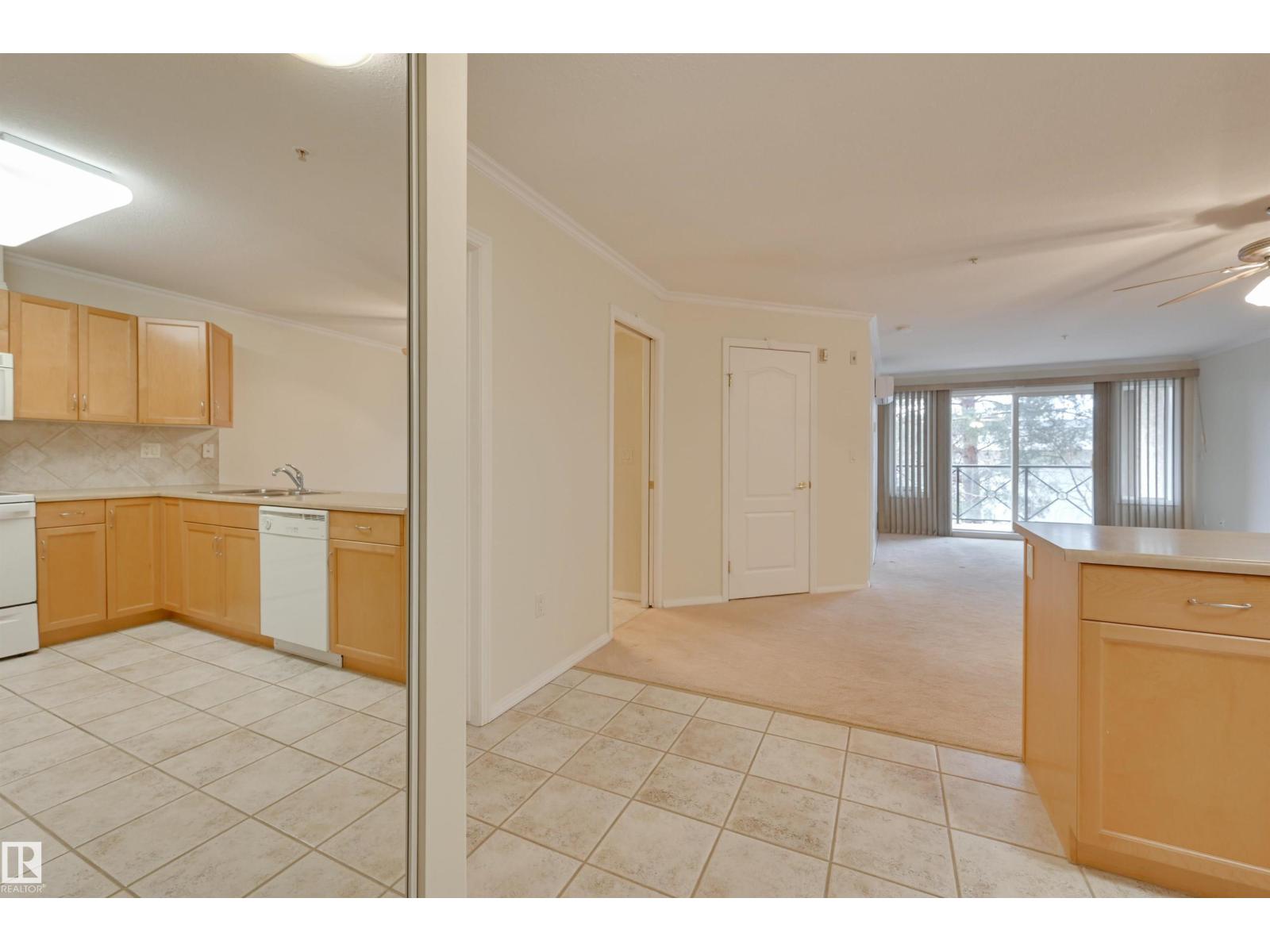 #208 8912 156 St Nw, Edmonton, Alberta  T5R 5Z2 - Photo 19 - E4471155