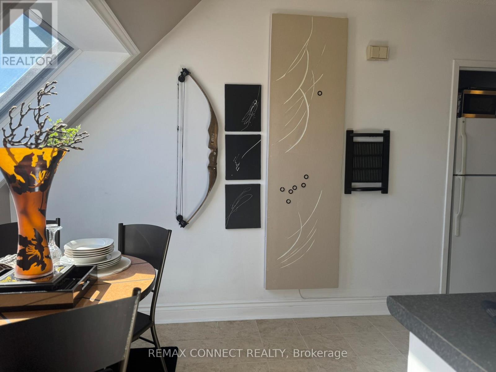 303 - 4872 Valley Way, Niagara Falls, Ontario  L2E 1W3 - Photo 15 - X12731844