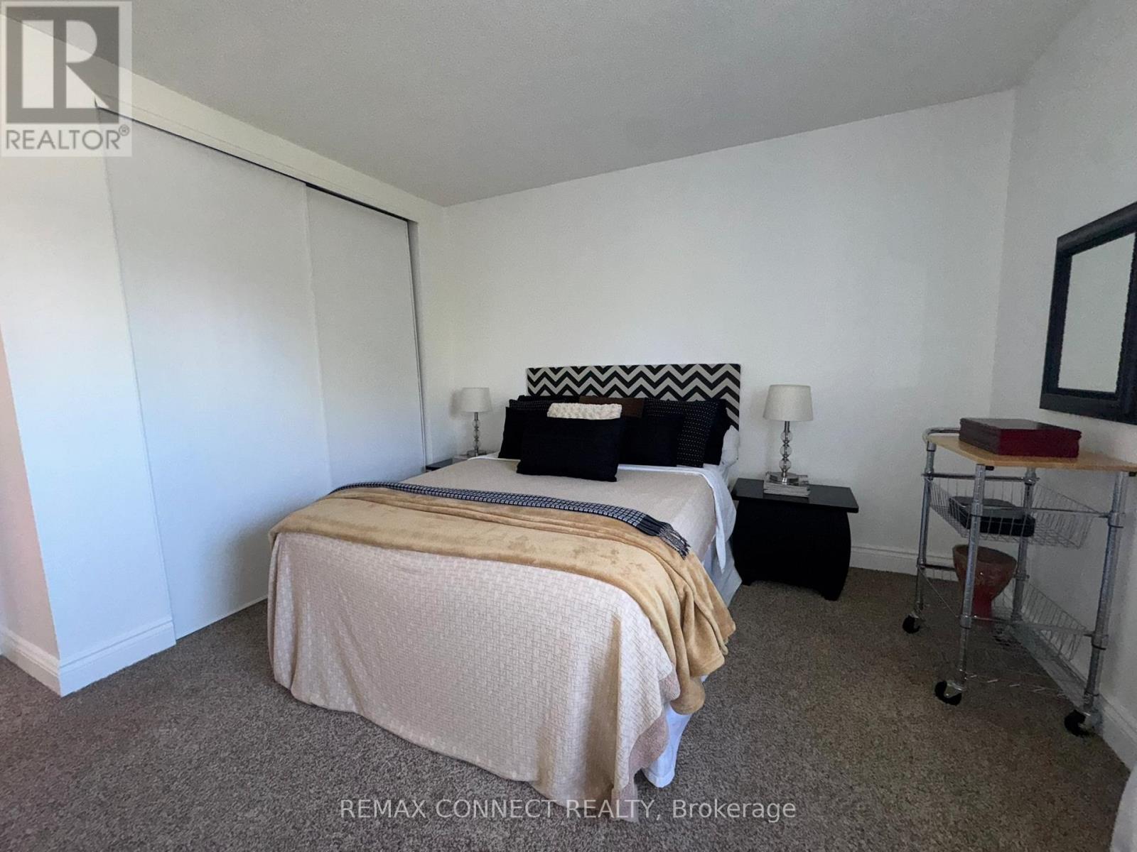 303 - 4872 Valley Way, Niagara Falls, Ontario  L2E 1W3 - Photo 37 - X12731844