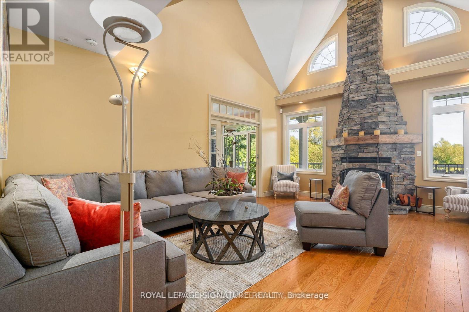 46 Stapleton Road, Prince Edward County, Ontario  K0K 2T0 - Photo 12 - X12731942