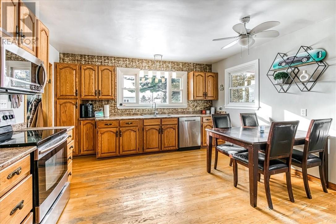 154 Charette Avenue, Chelmsford, Ontario  P0M 1L0 - Photo 5 - 2126213