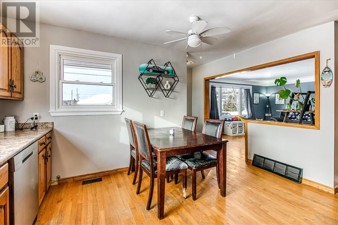 154 Charette Avenue, Chelmsford, Ontario  P0M 1L0 - Photo 8 - 2126213