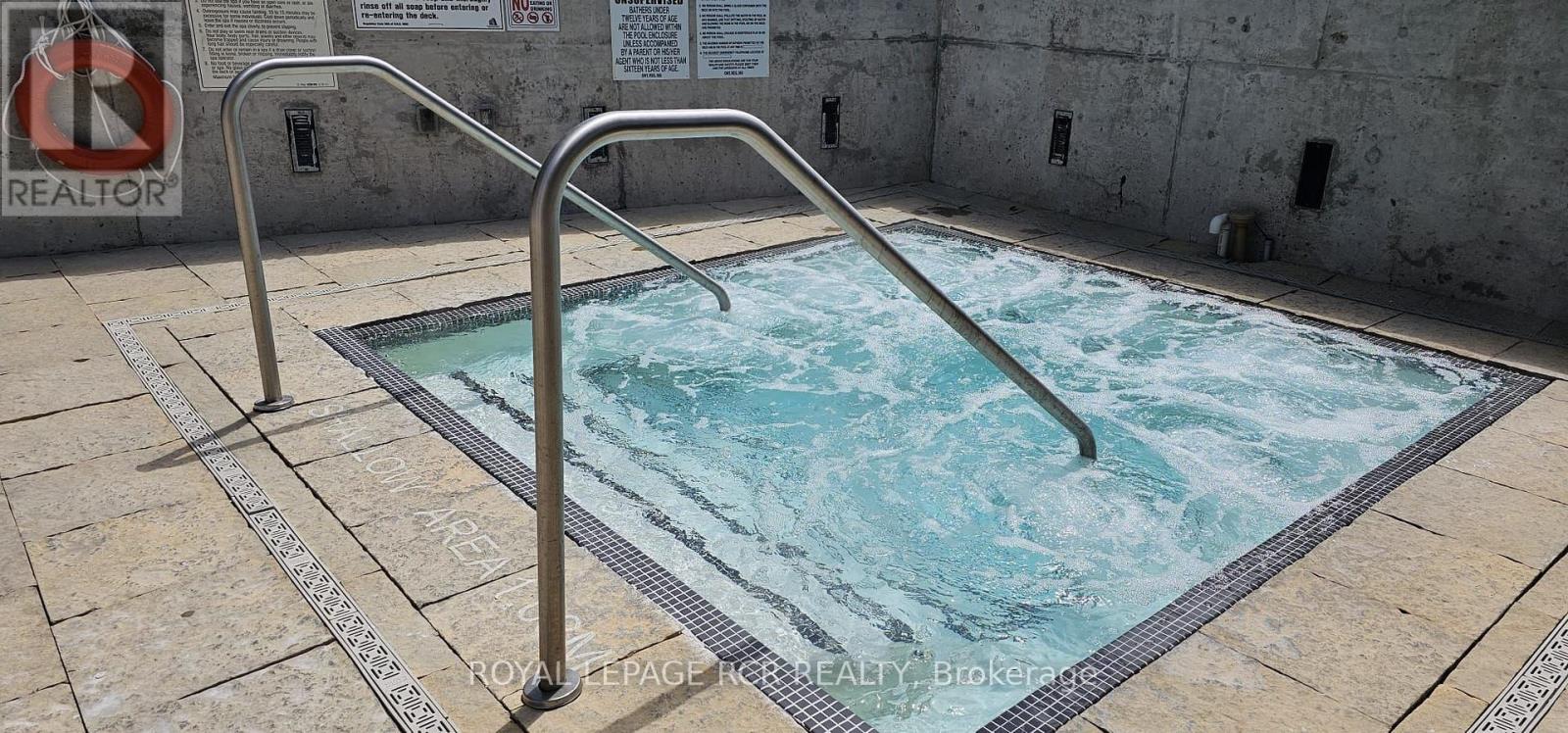 1107 - 85 Queens Wharf Road, Toronto, Ontario  M5V 0J9 - Photo 26 - C12731816