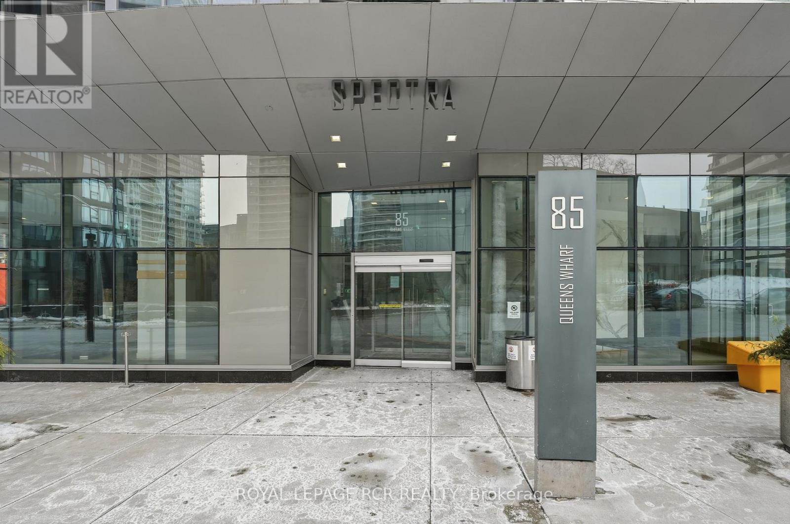 1107 - 85 Queens Wharf Road, Toronto, Ontario  M5V 0J9 - Photo 3 - C12731816