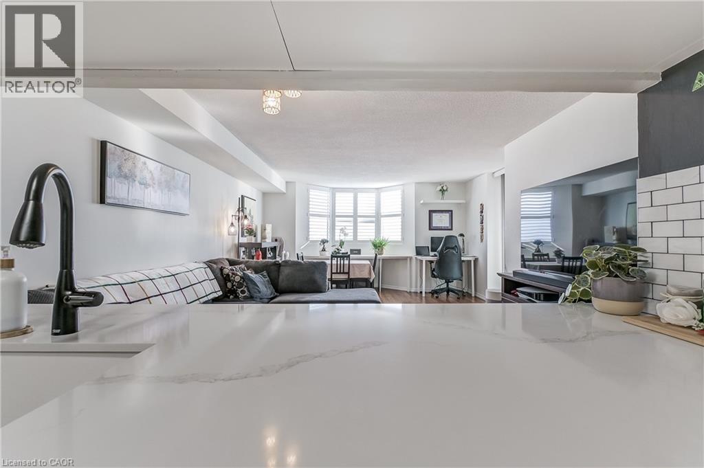 3845 Lakeshore Boulevard W Unit# 804, Etobicoke, Ontario  M8W 4Y3 - Photo 15 - 40801054