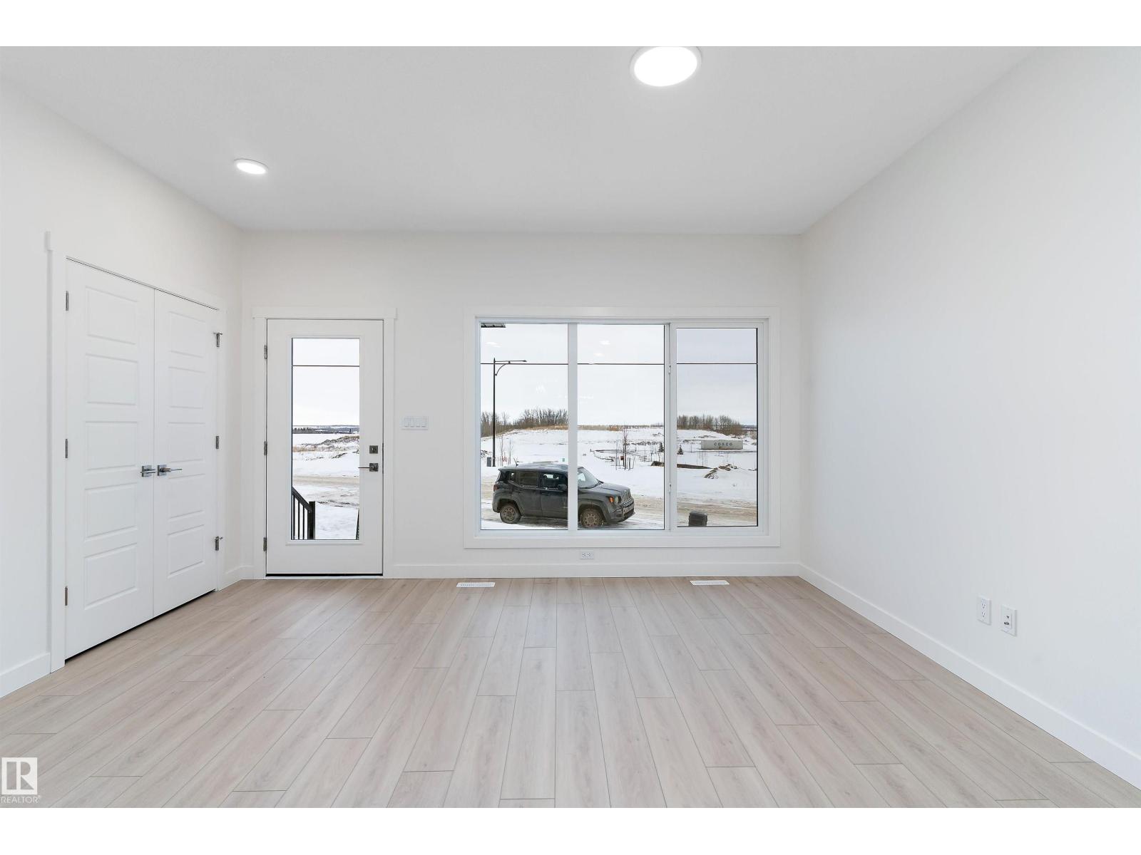 4574 Warbler Lo Nw, Edmonton, Alberta  T5S 0W9 - Photo 14 - E4470882