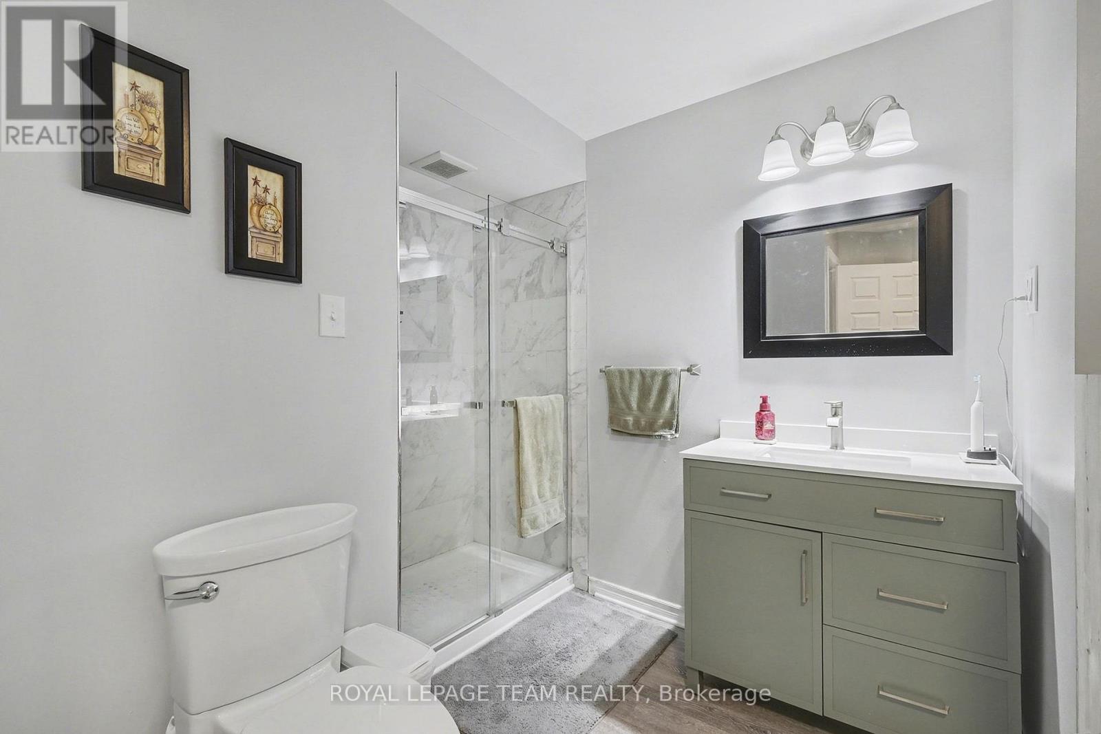 15197 Concession 1-2 Road, North Stormont, Ontario  K0C 1K0 - Photo 18 - X12732066