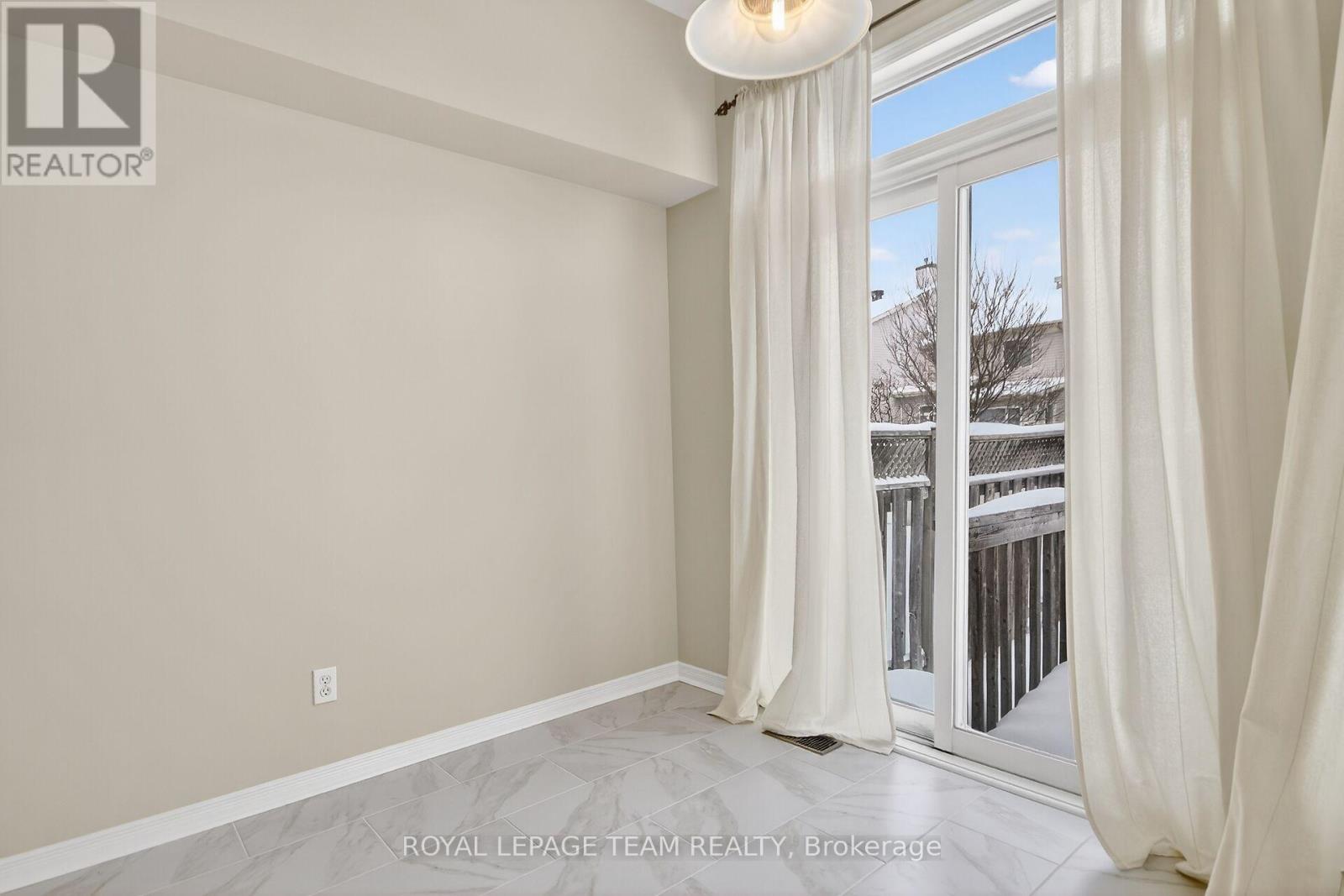 35 Upney Drive, Ottawa, Ontario  K2J 5G7 - Photo 10 - X12732080