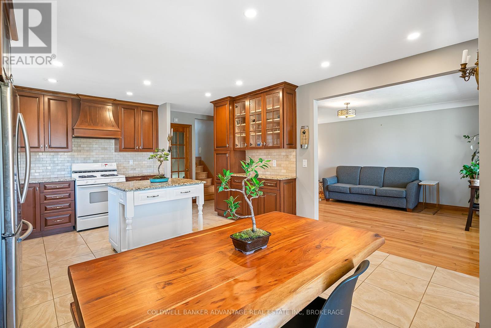 6808 Corwin Crescent, Niagara Falls, Ontario  L2G 2M7 - Photo 19 - X12732136