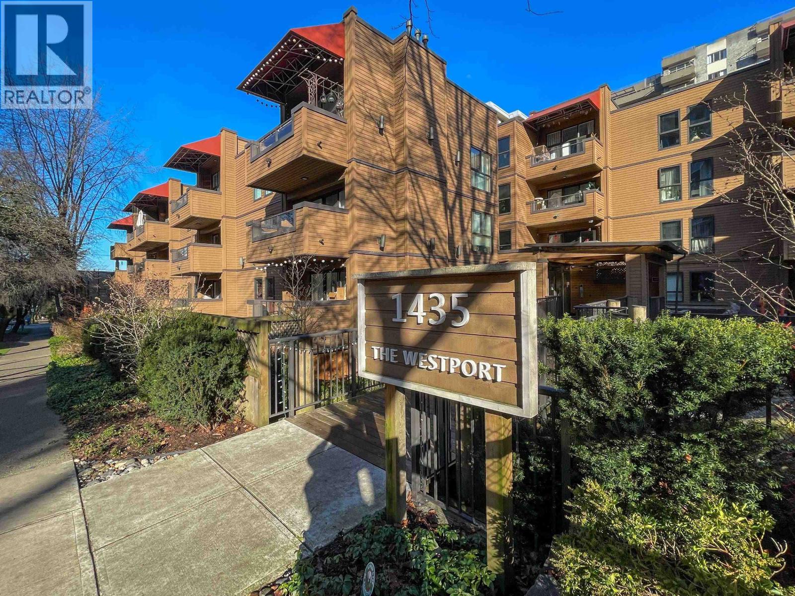 414 1435 Nelson Street, Vancouver, British Columbia  V6G 2Z3 - Photo 1 - R3083243