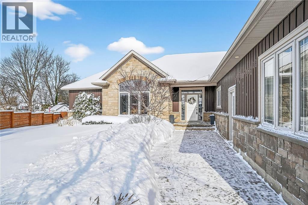 49 Postma Drive, Dunnville, Ontario  N1A 0B2 - Photo 3 - 40800906