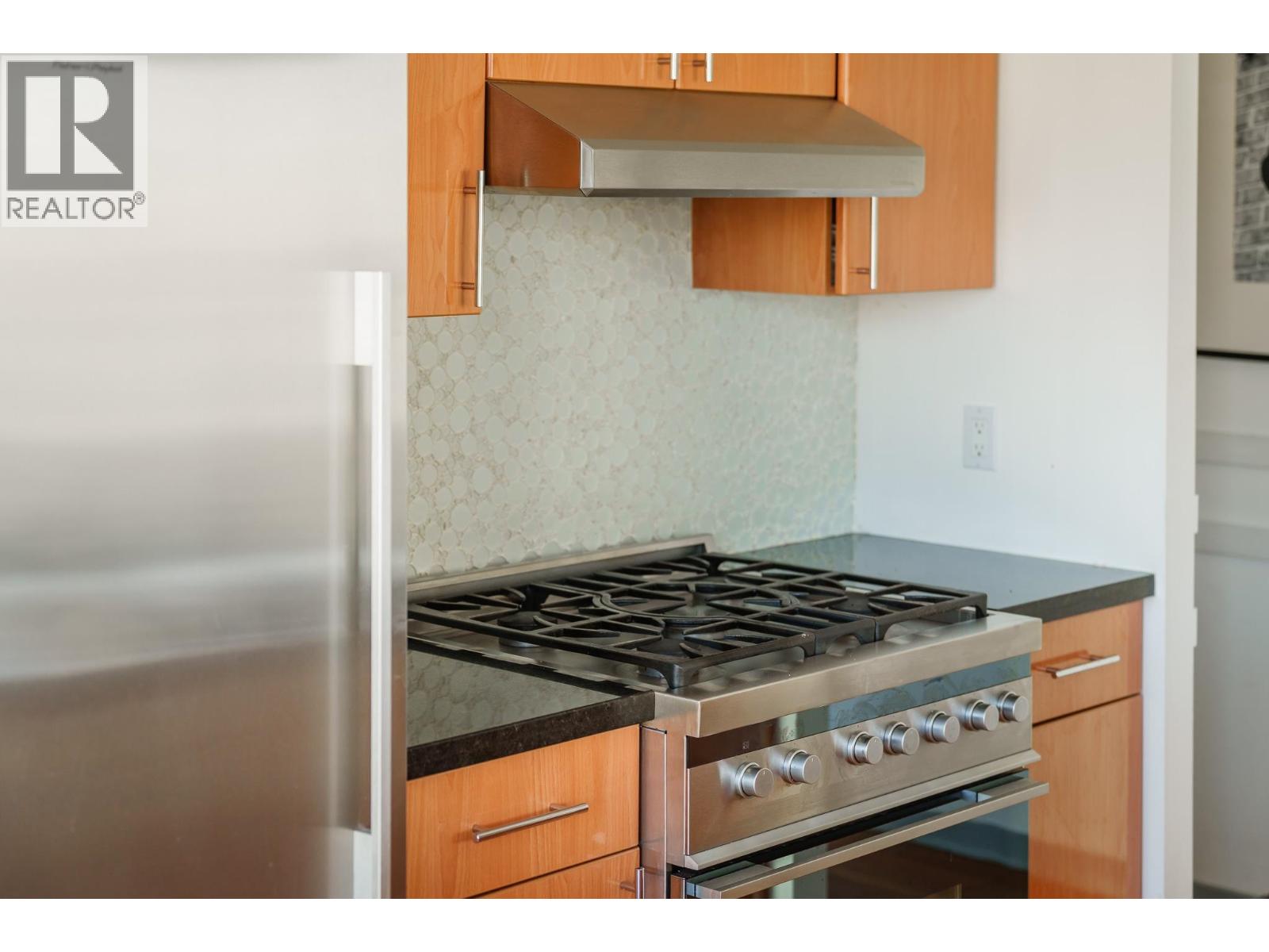 1906 1077 Marinaside Crescent, Vancouver, British Columbia  V6Z 2Z5 - Photo 8 - R3083547