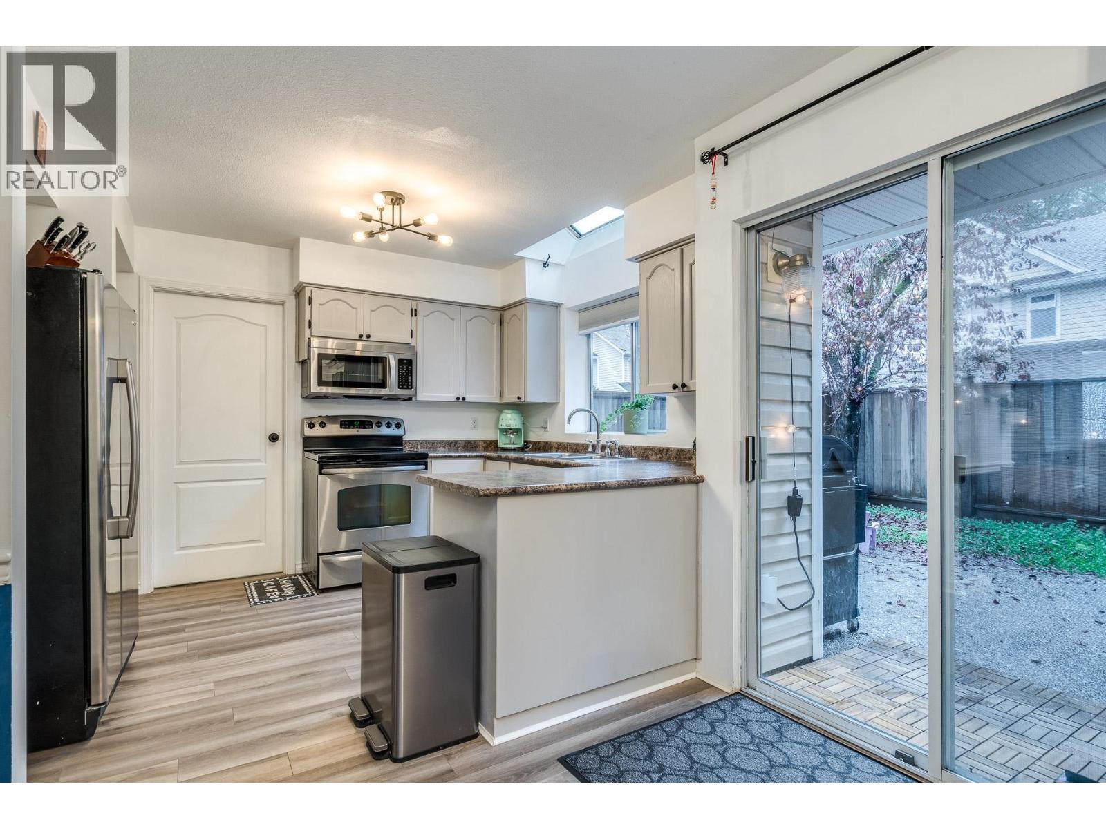 16 20699 120b Avenue, Maple Ridge, British Columbia  V2X 0A5 - Photo 9 - R3083548