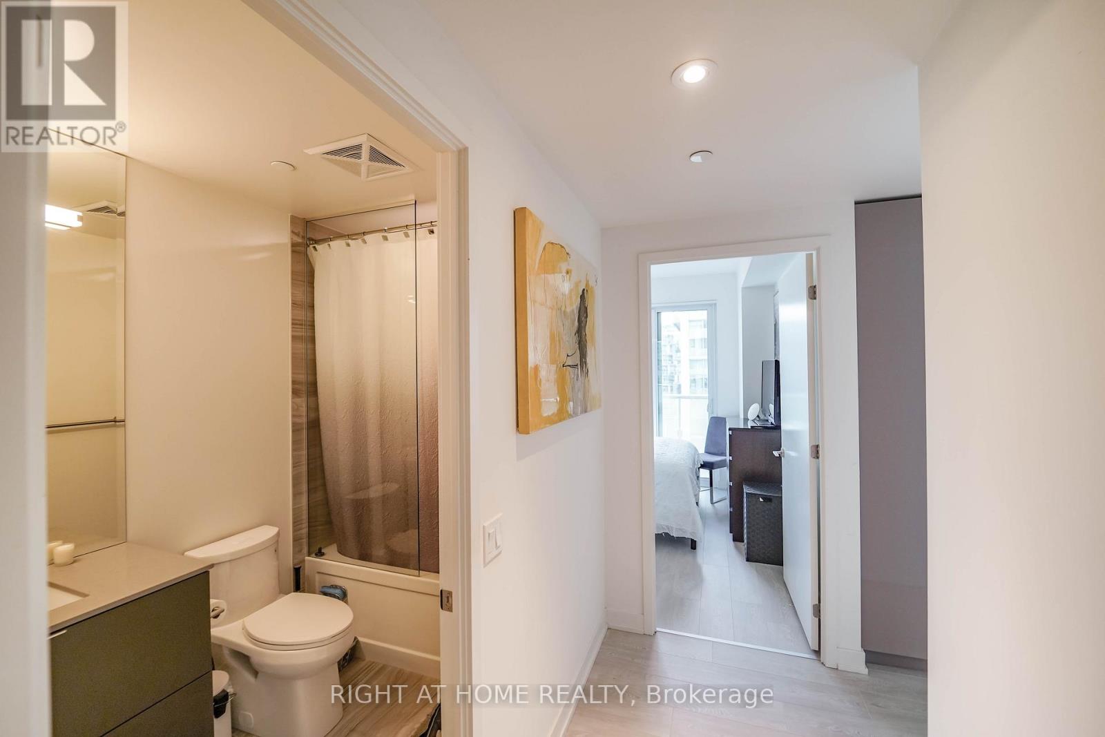 707 - 15 Queens Quay E, Toronto, Ontario  M5E 0C5 - Photo 20 - C12732048