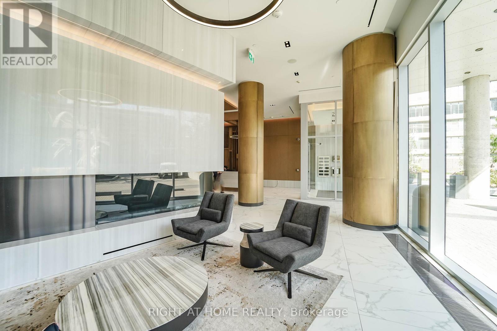 707 - 15 Queens Quay E, Toronto, Ontario  M5E 0C5 - Photo 3 - C12732048