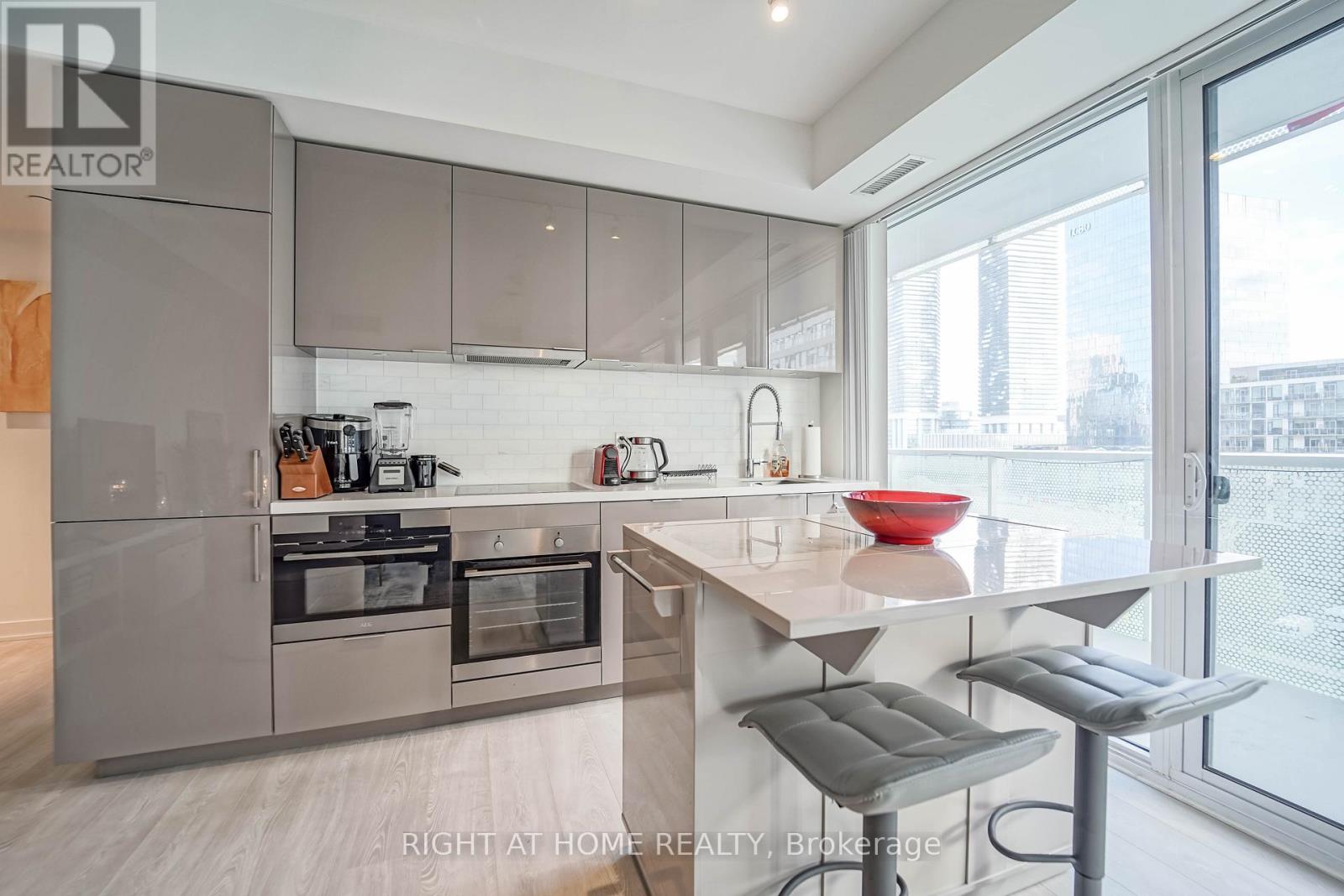 707 - 15 Queens Quay E, Toronto, Ontario  M5E 0C5 - Photo 7 - C12732048